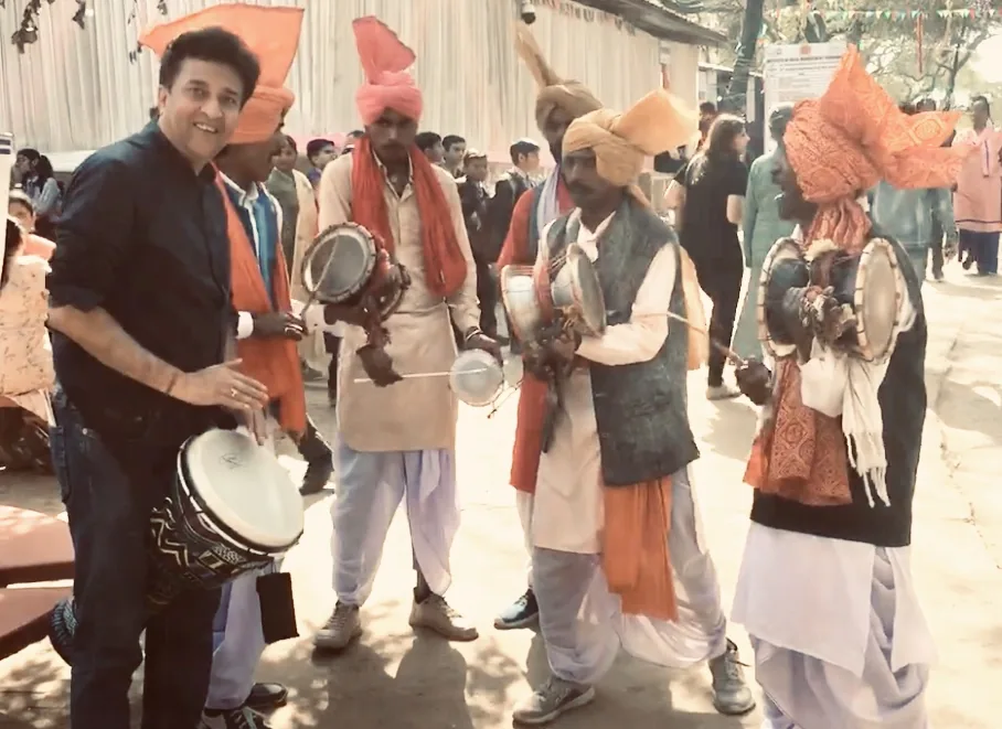 Indian musicians playing traditional drums