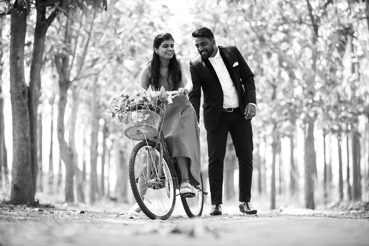 Tenues élégantes pour couple de danseurs Tenues élégantes pour couple de danseurs