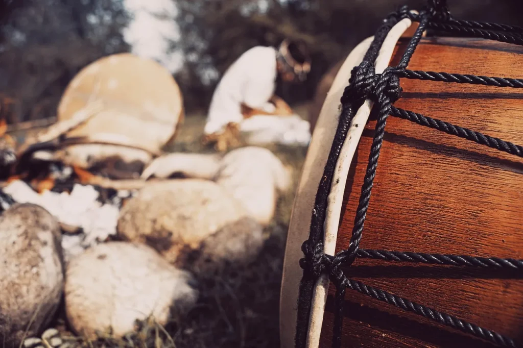 Malian Djembe: History, Craftsmanship, and Sound
